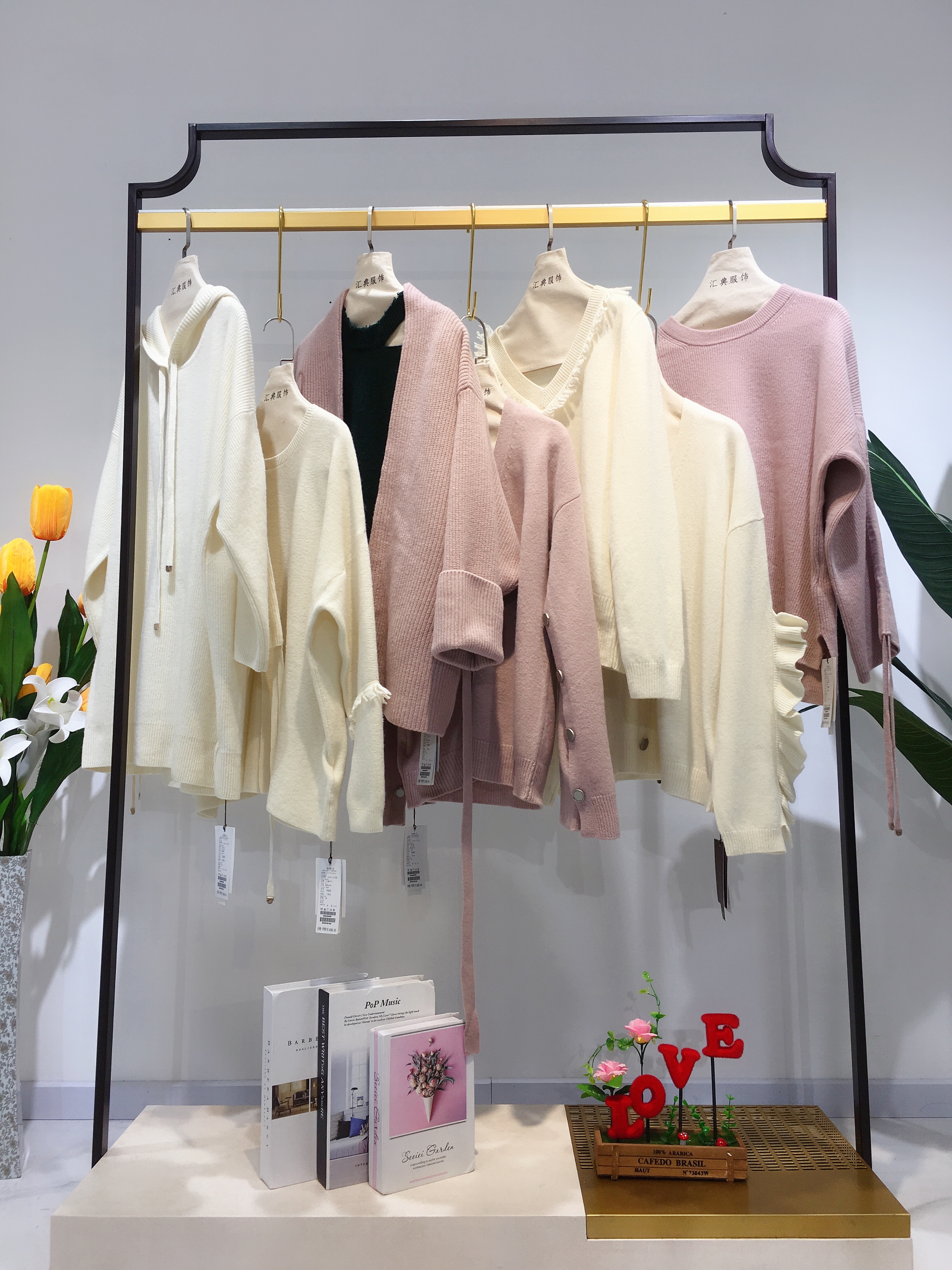 高端品牌毛衣圖片/高端品牌毛衣樣板圖 (3)