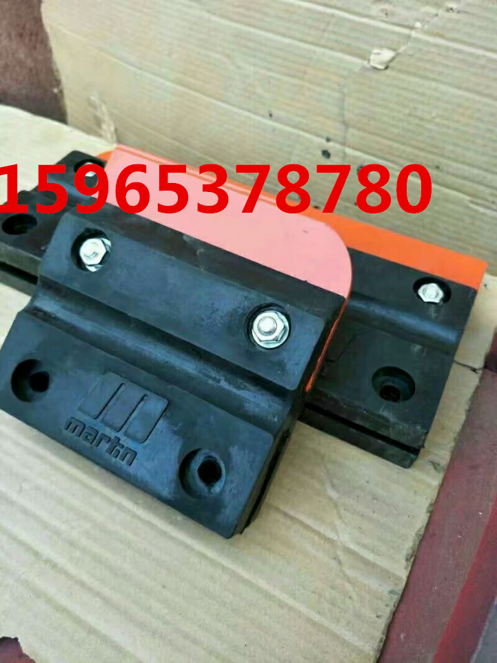 濟寧安特力清掃器硬質(zhì)合金刮刀圖片