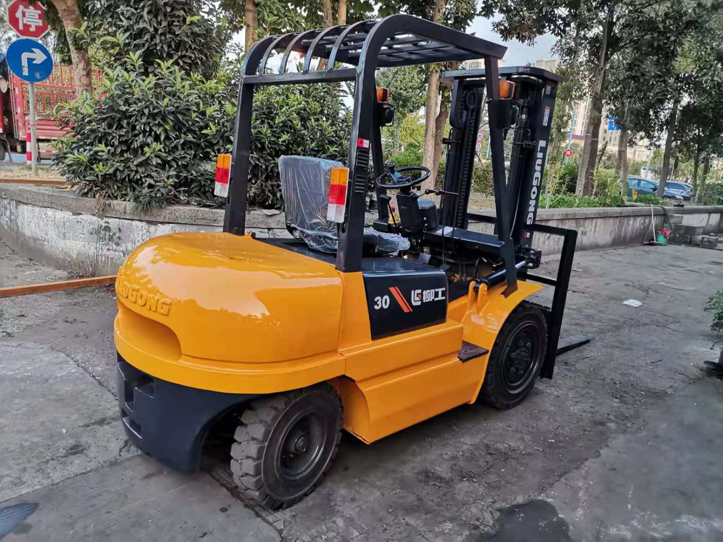 柳工叉車圖片/柳工叉車樣板圖 (1)