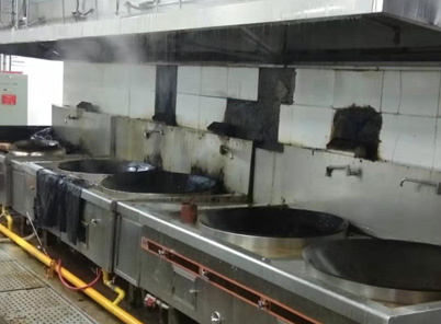 大型抽油煙機(jī)清洗圖片/大型抽油煙機(jī)清洗樣板圖 (2)