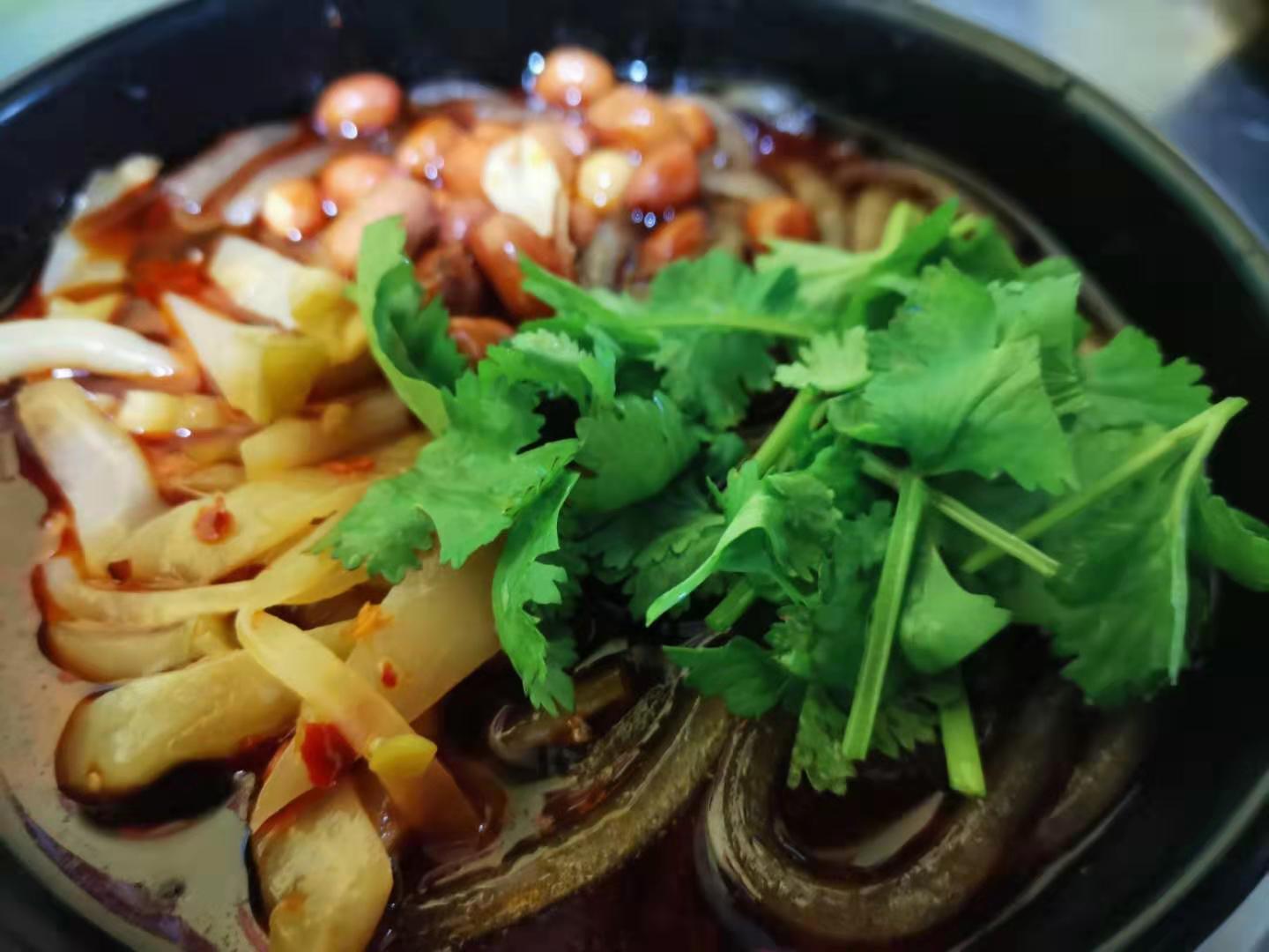 湖南酸辣粉龍骨豬腳粉培訓(xùn)曾食坊