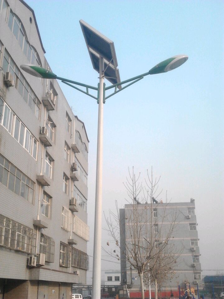 忻州農(nóng)村太陽能路燈圖片
