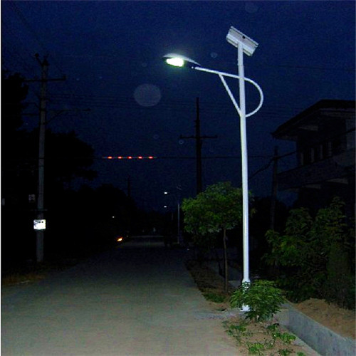 農(nóng)村太陽能路燈圖片/農(nóng)村太陽能路燈樣板圖 (4)