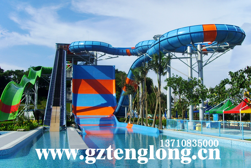 大滑板滑梯玻璃鋼滑道水上樂園設(shè)備