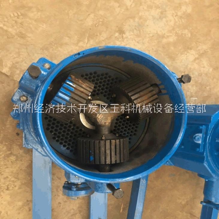 批發(fā) 小型家用制粒機(jī) 立式兔飼料圖片/批發(fā) 小型家用制粒機(jī) 立式兔飼料樣板圖 (3)