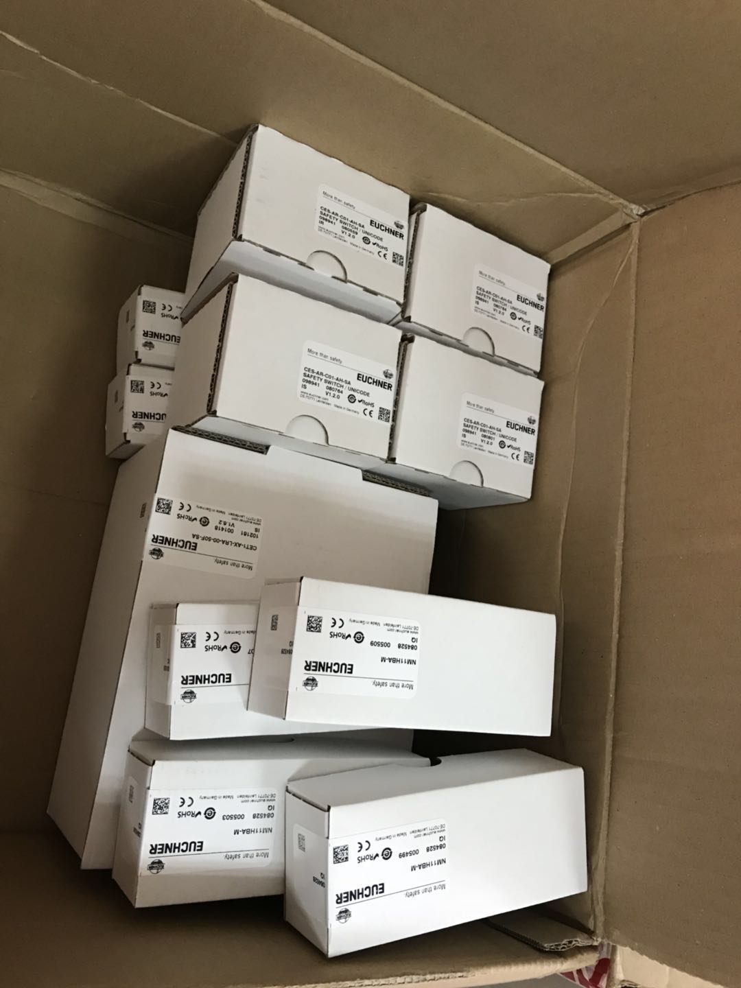 EUCHNER開(kāi)關(guān)圖片