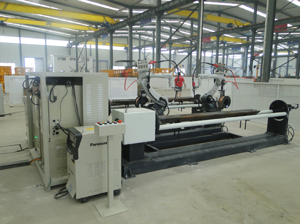 優(yōu)惠供應(yīng)萬昊塔機(jī)標(biāo)準(zhǔn)節(jié)主支機(jī)器人焊接工作站