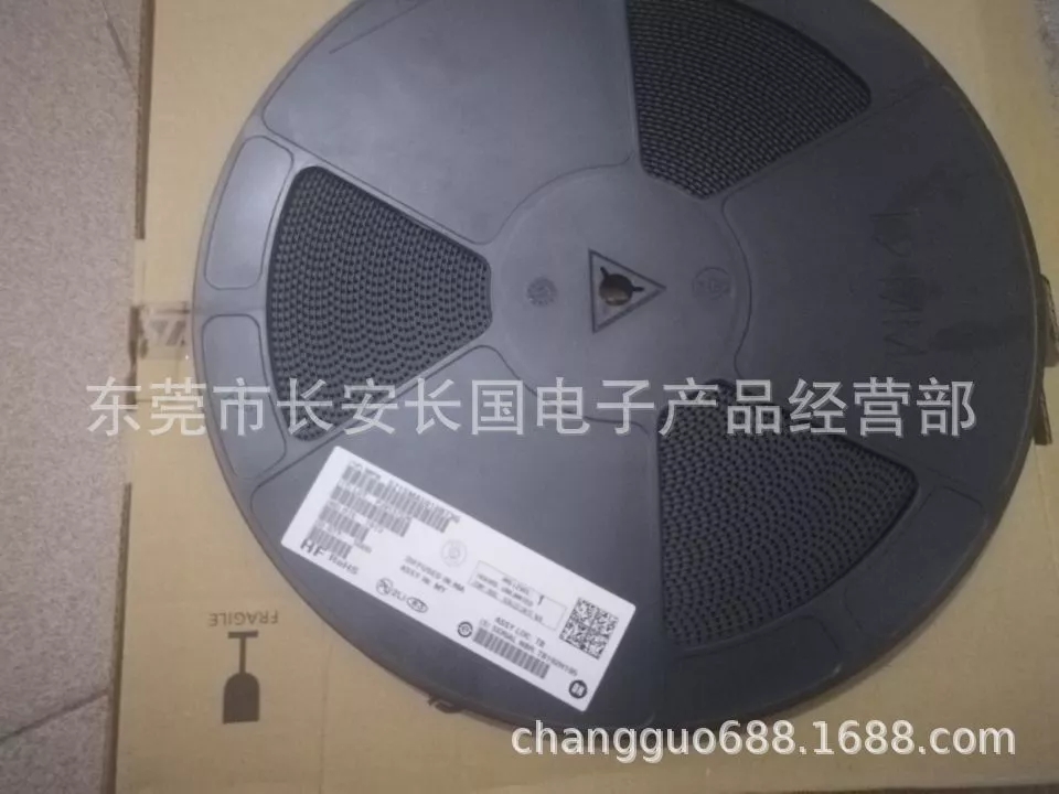 車規(guī)三極管圖片
