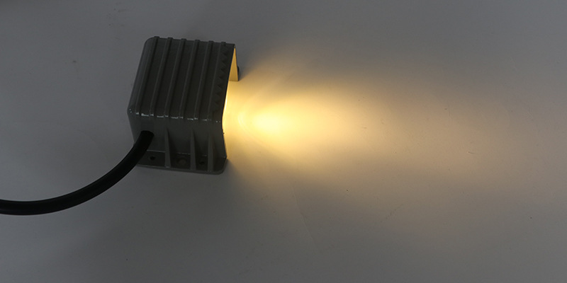 廠家直銷插地?zé)?廣東LED地埋燈價格LED裝飾燈廠家