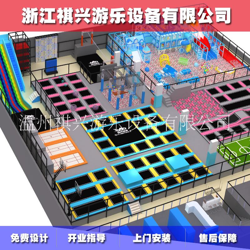 室內(nèi)淘氣堡蹦床設(shè)備圖片