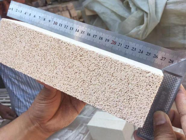 輕質(zhì)保溫莫來(lái)石磚圖片/輕質(zhì)保溫莫來(lái)石磚樣板圖 (3)