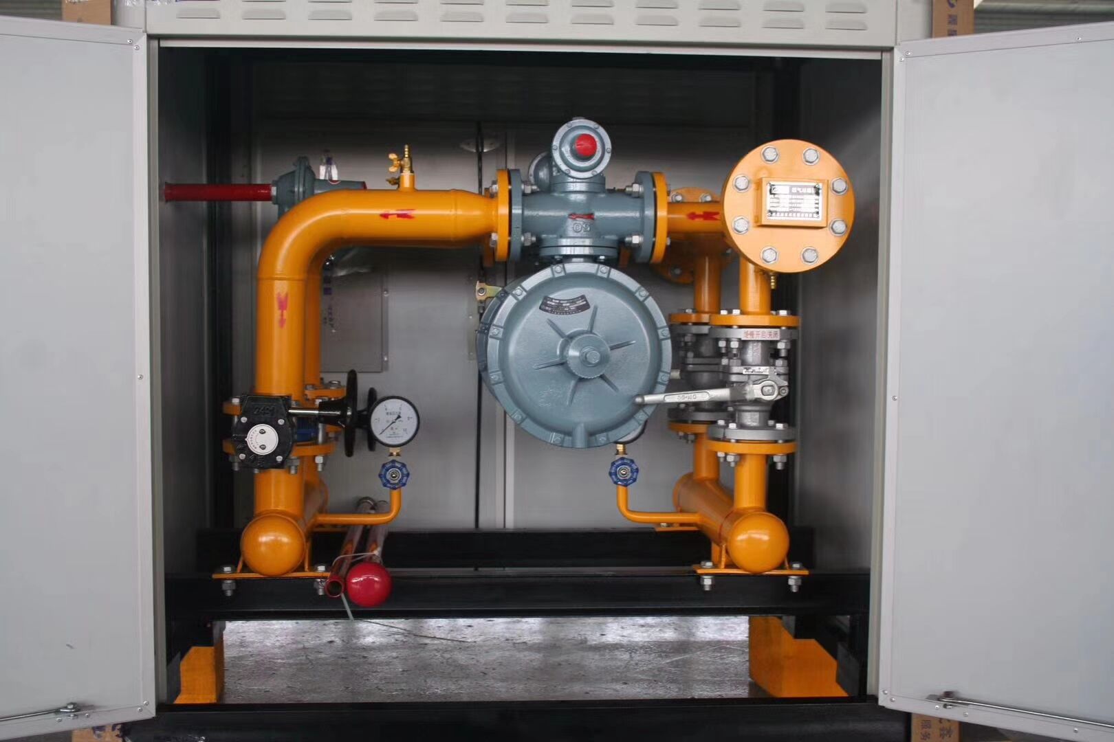 燃?xì)庹{(diào)壓柜圖片/燃?xì)庹{(diào)壓柜樣板圖 (3)