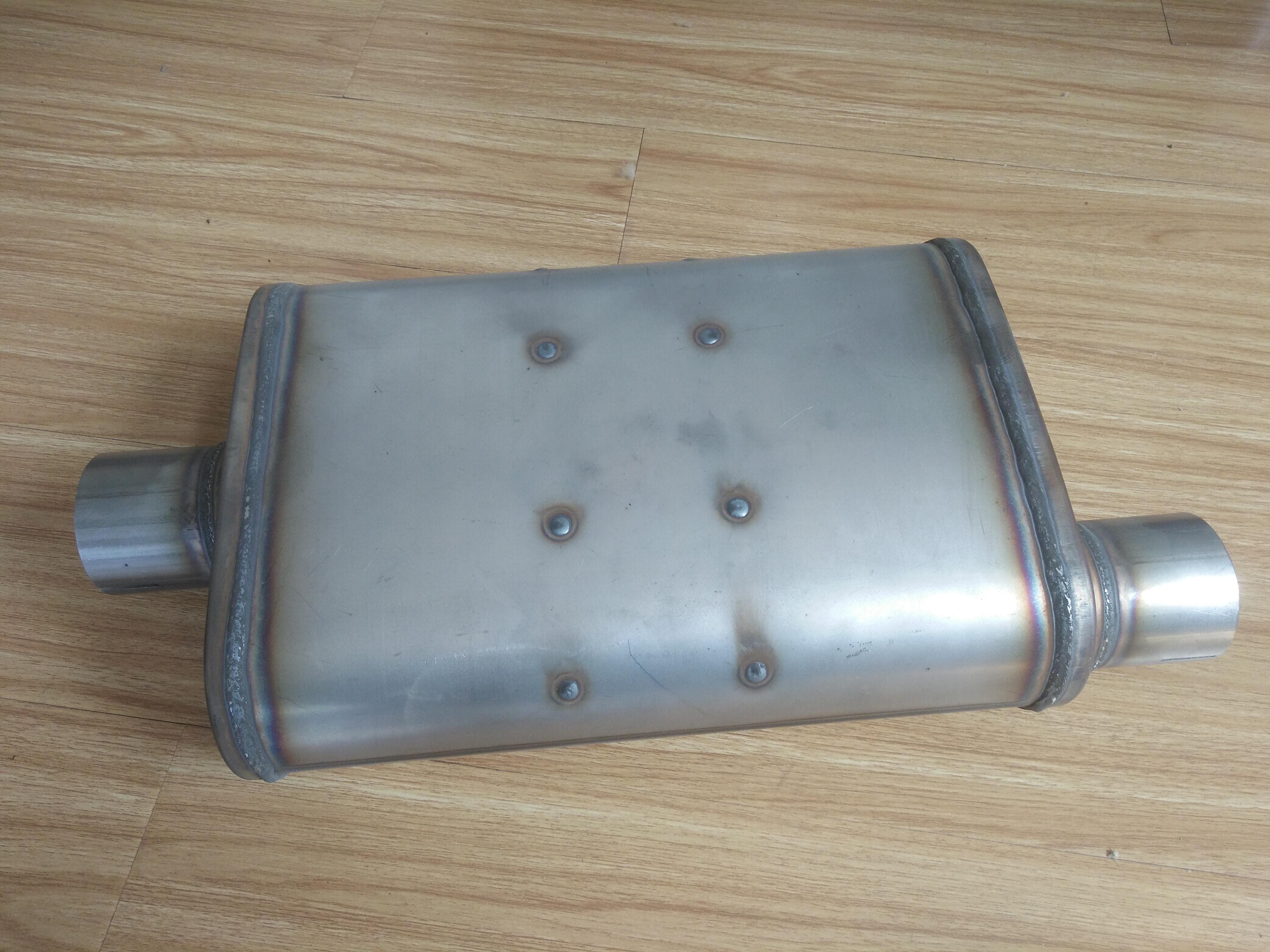 工業(yè)焊接機器人圖片/工業(yè)焊接機器人樣板圖 (2)