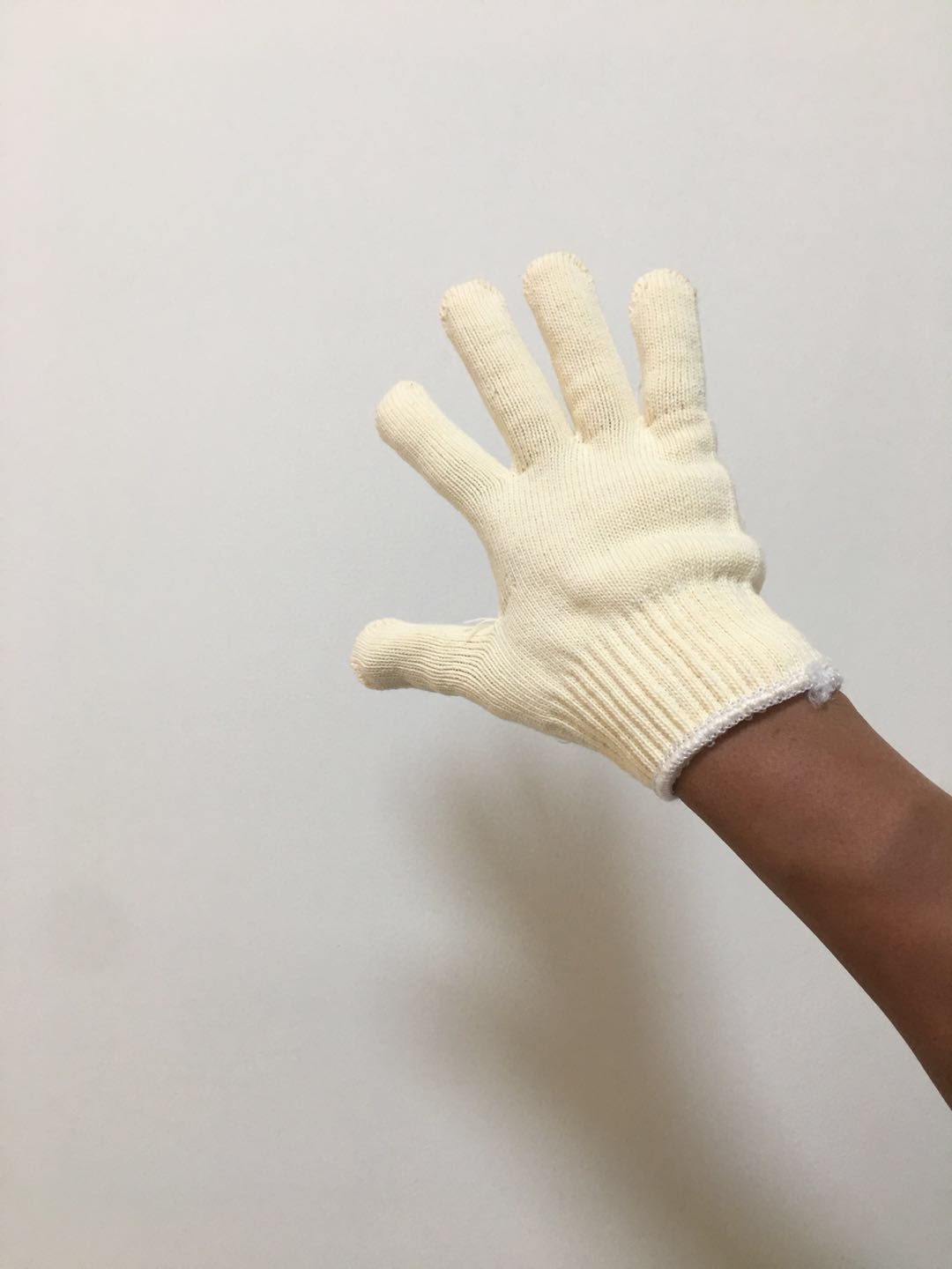 純棉手套廠家供應(yīng) 純棉手套批發(fā)價格 純棉手套廠家