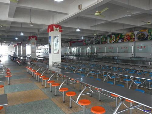 廣州學生飯?zhí)醚b修方案報價  專業(yè)飯?zhí)醚b修施工隊服務熱線