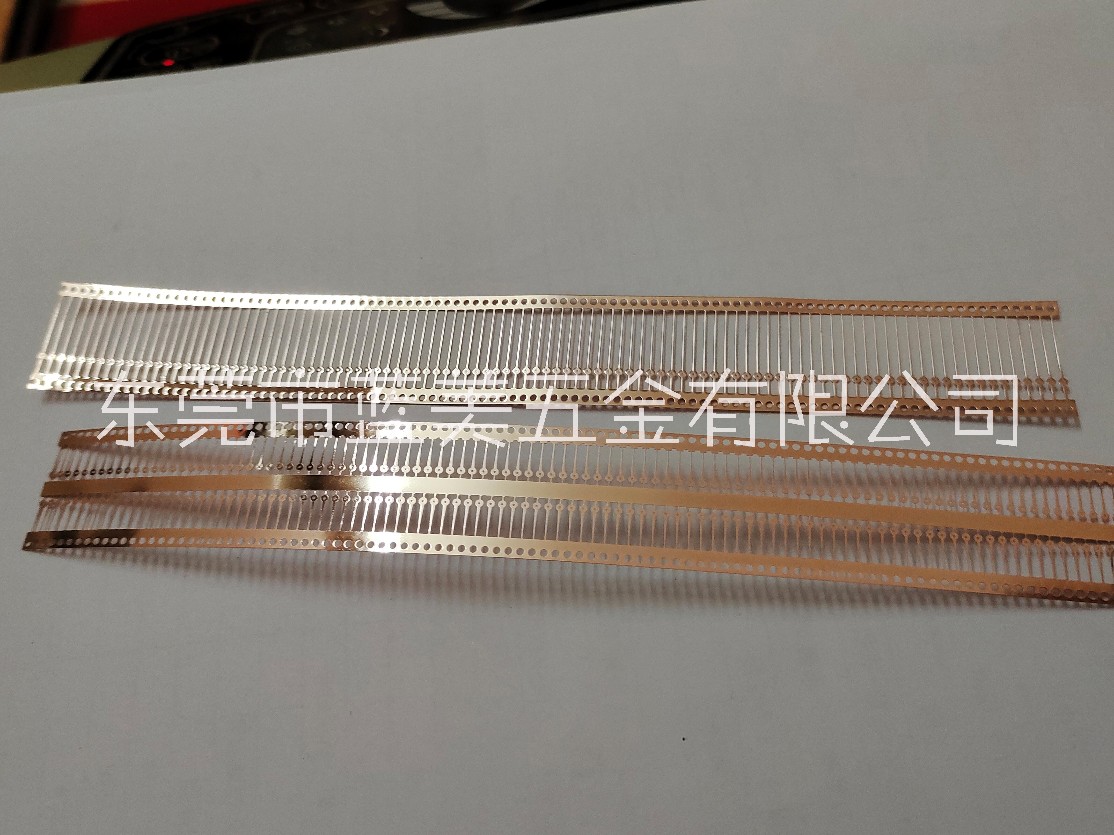 真空電鍍價(jià)格圖片/真空電鍍價(jià)格樣板圖 (3)