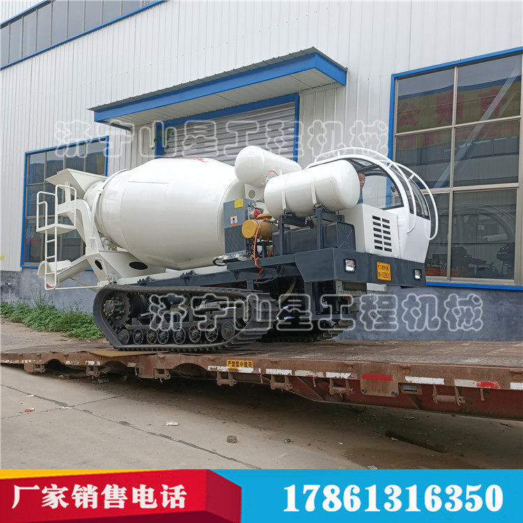 泥濘路段山區(qū)用履帶混凝土攪拌車  履帶水泥運輸攪拌罐車