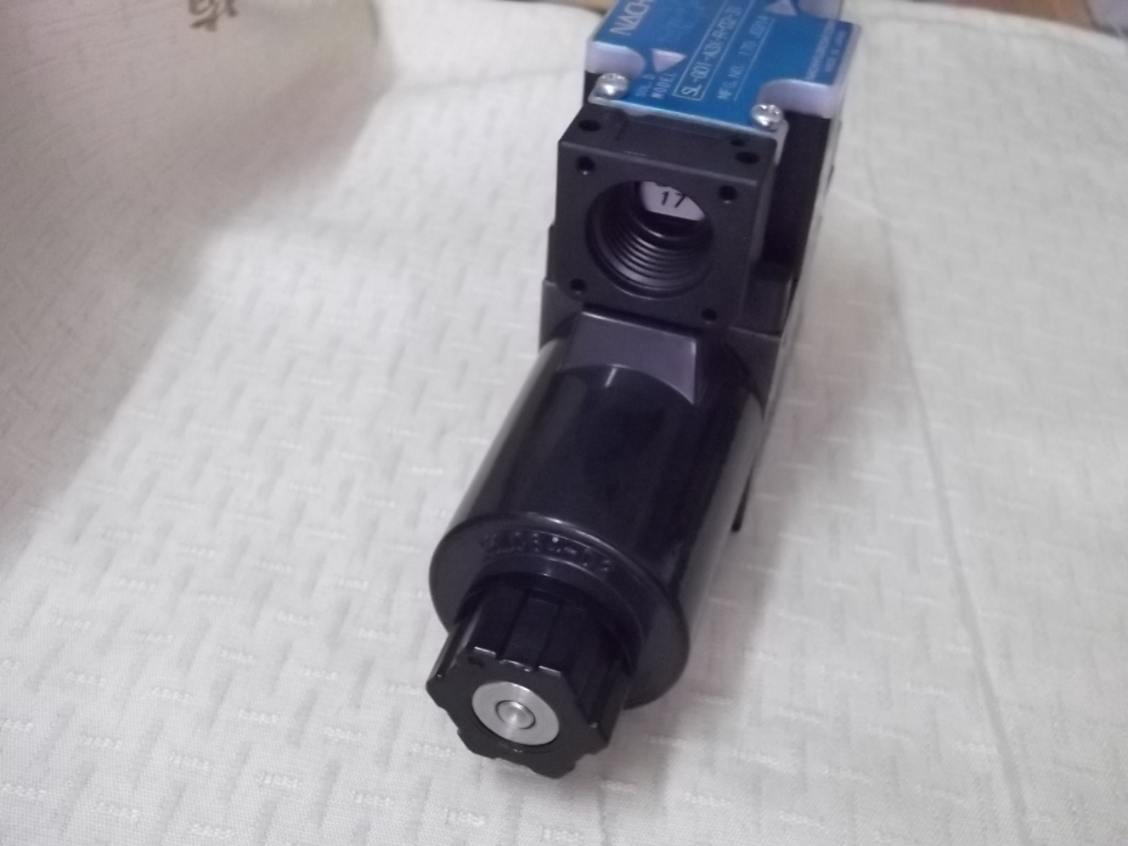 不二越電磁閥圖片/不二越電磁閥樣板圖 (3)