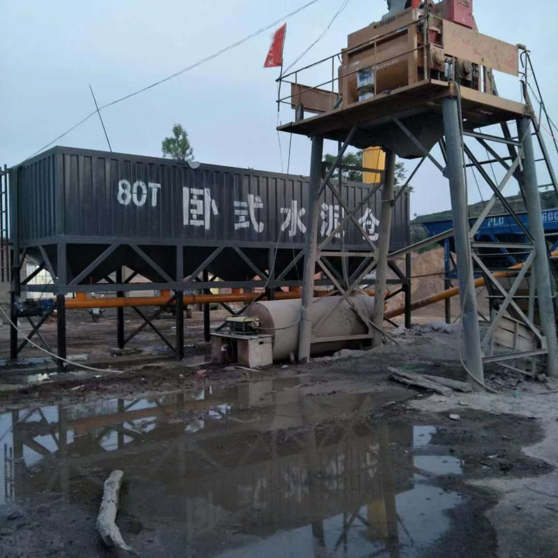 華鑄臥式水泥倉 粉煤灰臥式儲(chǔ)料罐 可移動(dòng)免基礎(chǔ)砂漿臥式倉