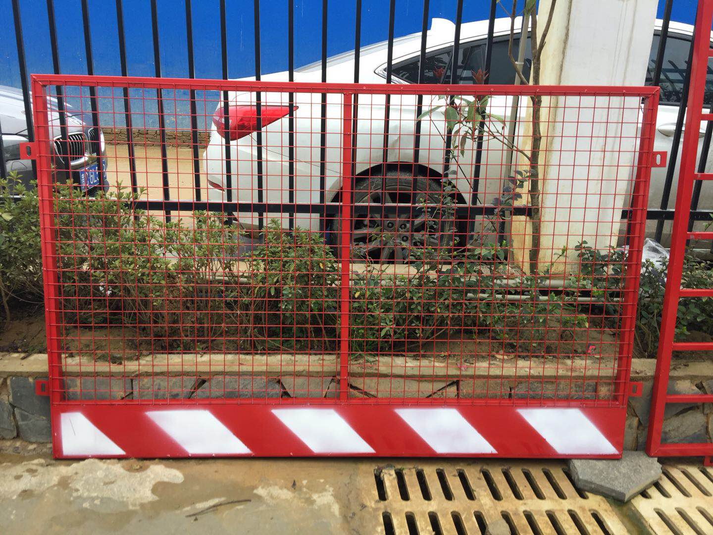 防護欄桿圖片/防護欄桿樣板圖 (1)