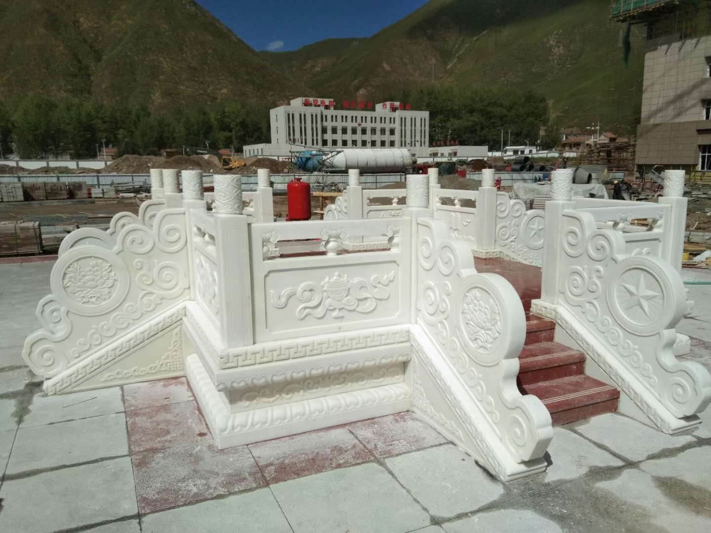 漢白玉旗臺多少錢  漢白玉旗臺批發(fā)價格