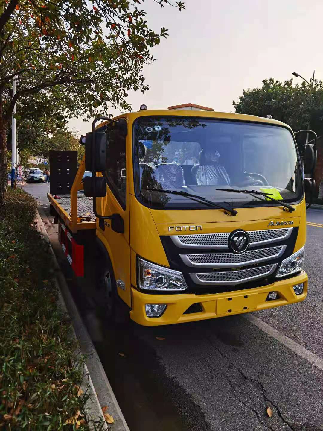 拖車救援圖片/拖車救援樣板圖 (3)