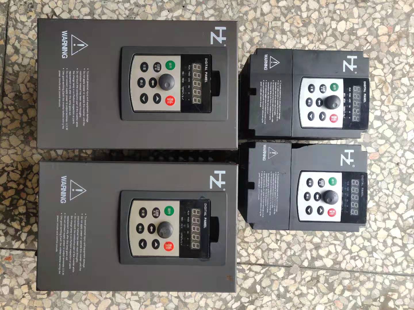 上海紅旗秦變頻器圖片