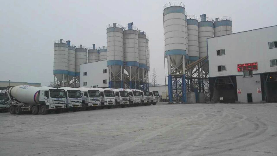 南昌九龍湖混凝土廠家直供圖片