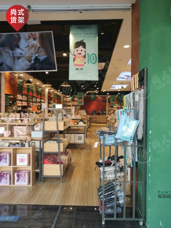 常州千色店彩妝化妝品貨架調(diào)色師亞克力彩蛋墻定做貨架