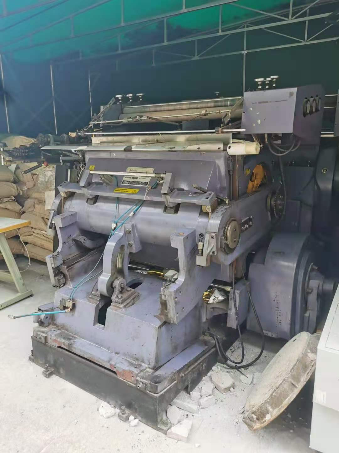 深圳加重電腦燙金機(jī)圖片/深圳加重電腦燙金機(jī)樣板圖 (4)
