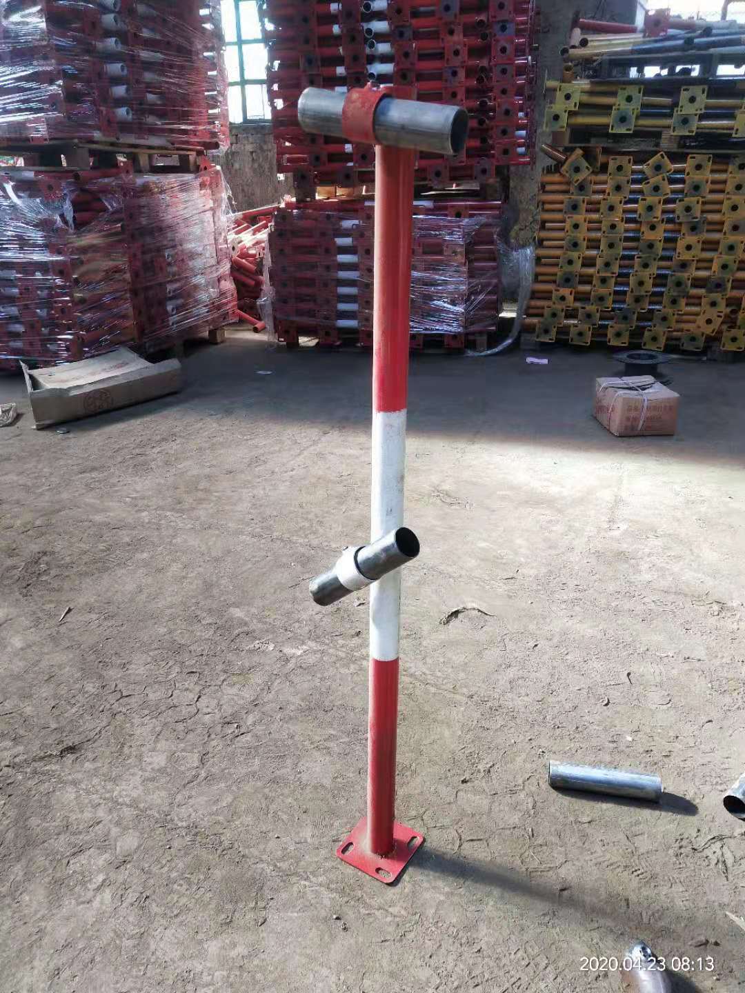 防護立桿哪家好  防護立桿多少錢