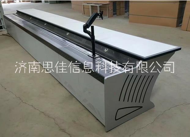 操作臺圖片