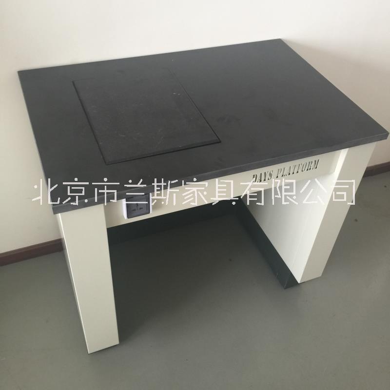 三級(jí)減震天平臺(tái)防震臺(tái)十萬級(jí)天平臺(tái)銷售