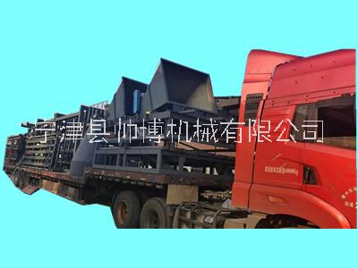 生產(chǎn)外墻保溫一體板設備廠家A外墻保溫一體板技術賣點