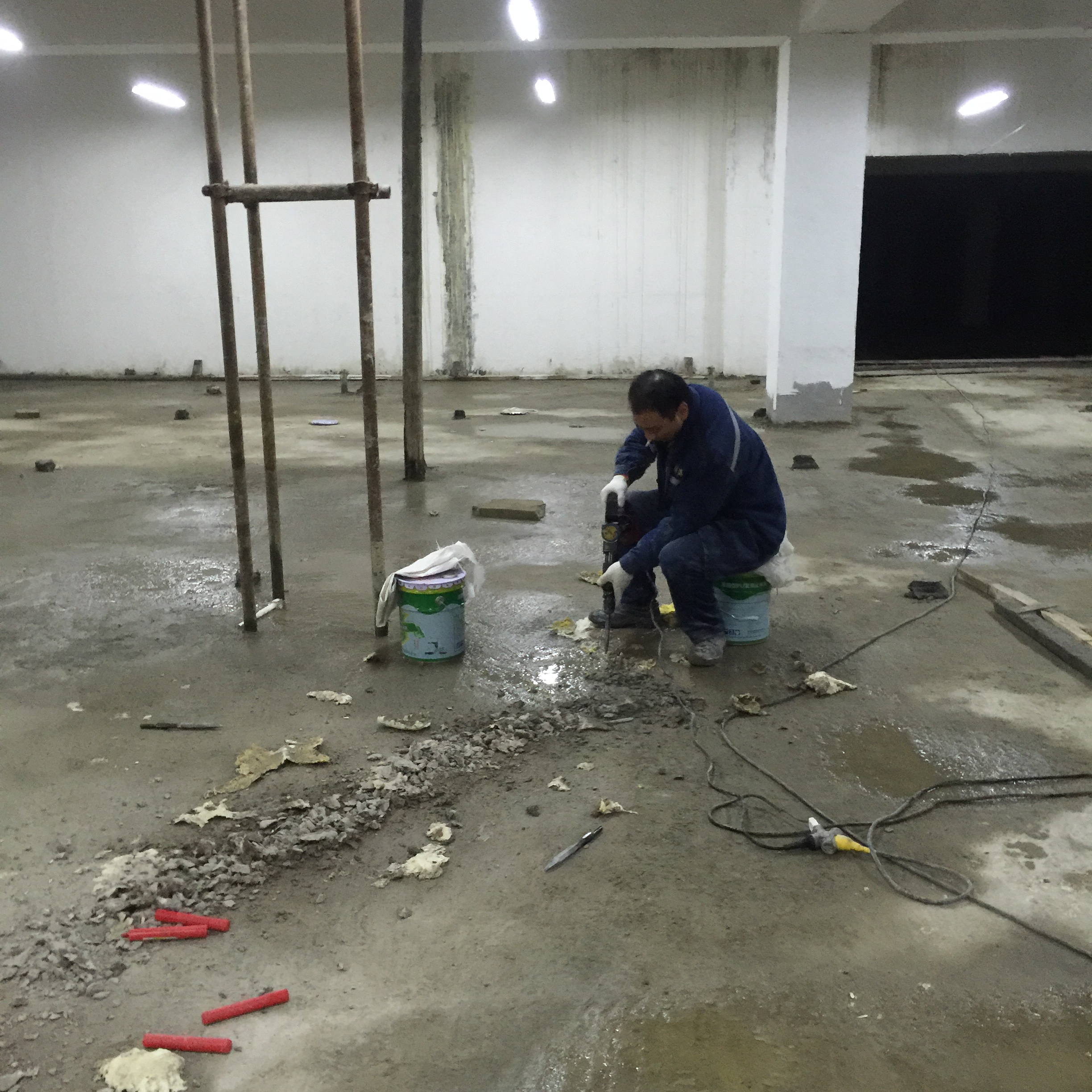 鹽城鋼板樁切割施工熱線、公司、工程隊、報價【鹽城華能水下工程有限公司】