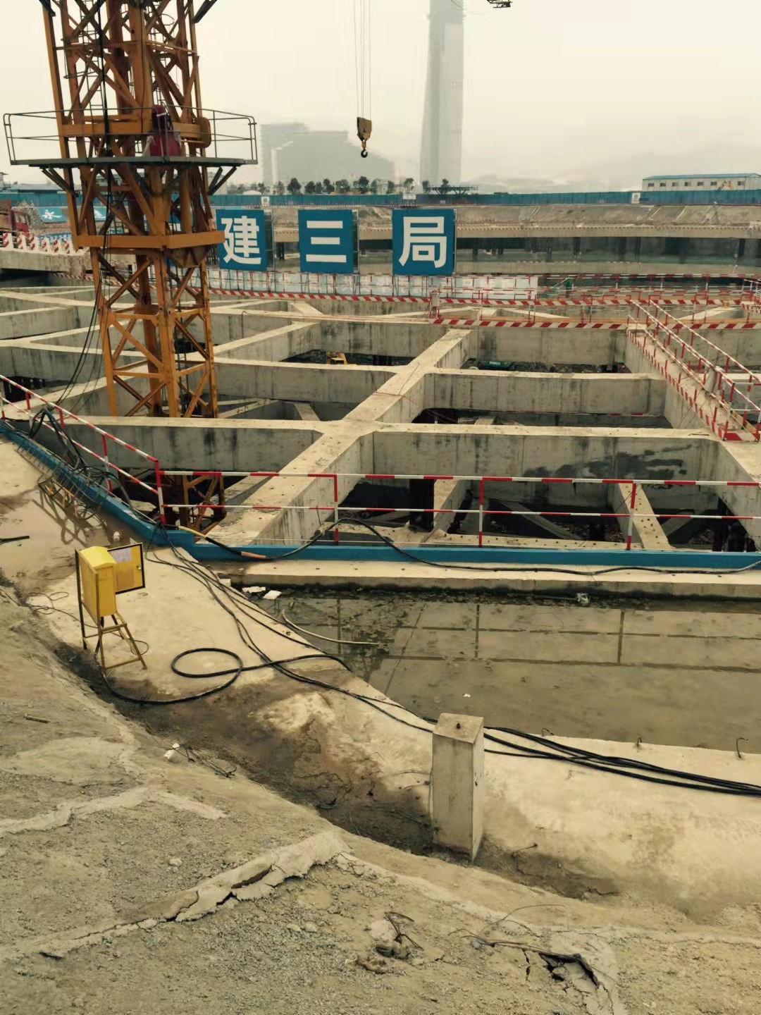 地鐵隧道切割工程報價、佛山地鐵隧道切割工地