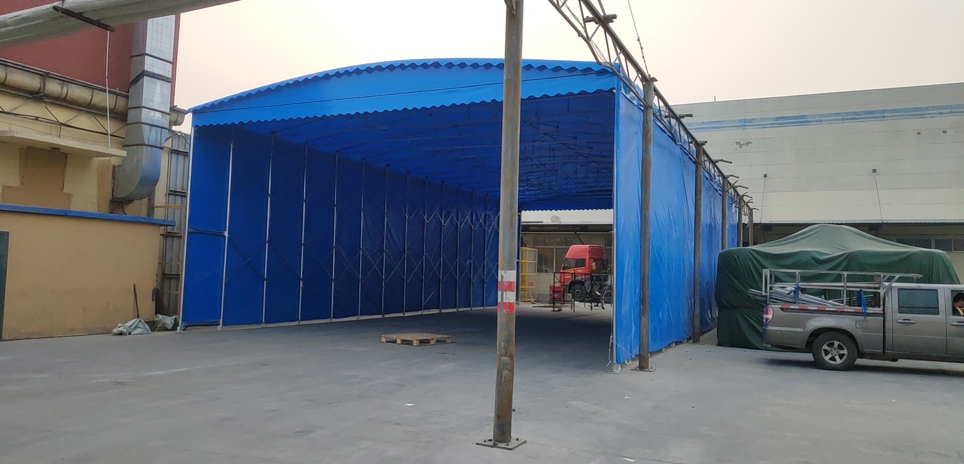 揚州中賽雨棚大型移動推拉雨棚夜市大排擋帳篷收縮遮陽蓬停車棚活動倉庫伸縮棚