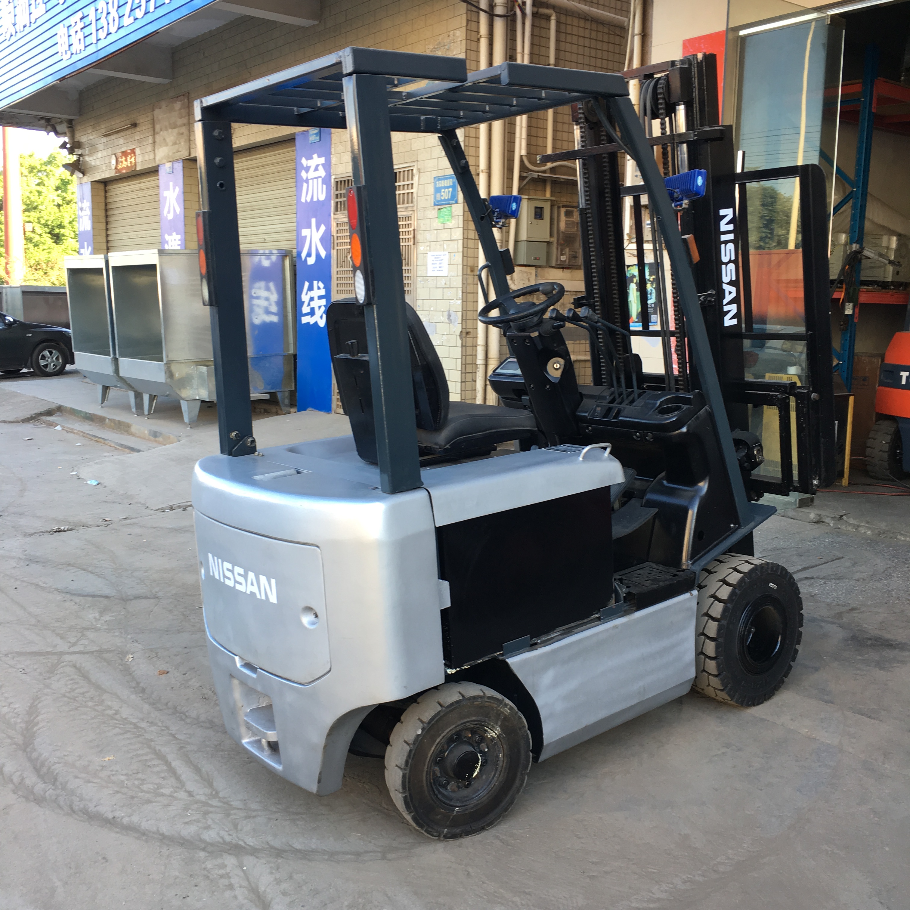 NISSAN叉車圖片/NISSAN叉車樣板圖 (3)