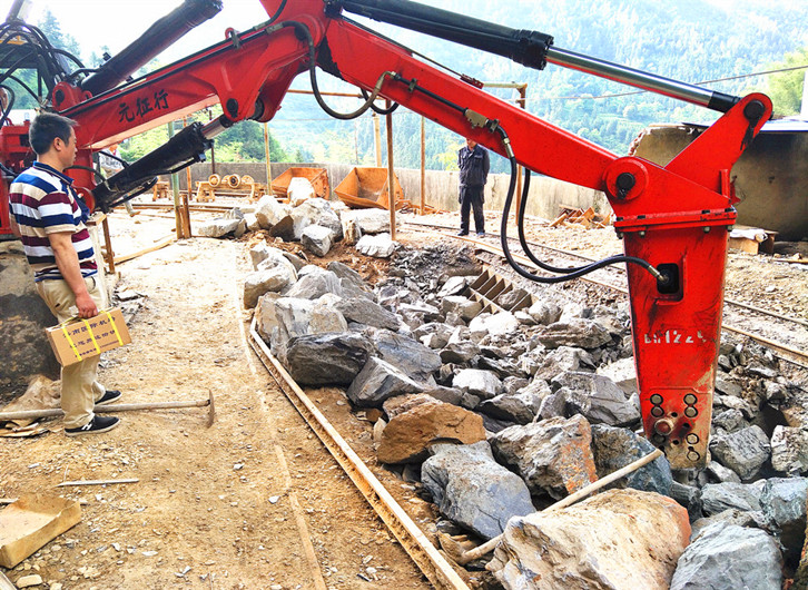 液壓機(jī)械手圖片/液壓機(jī)械手樣板圖 (3)