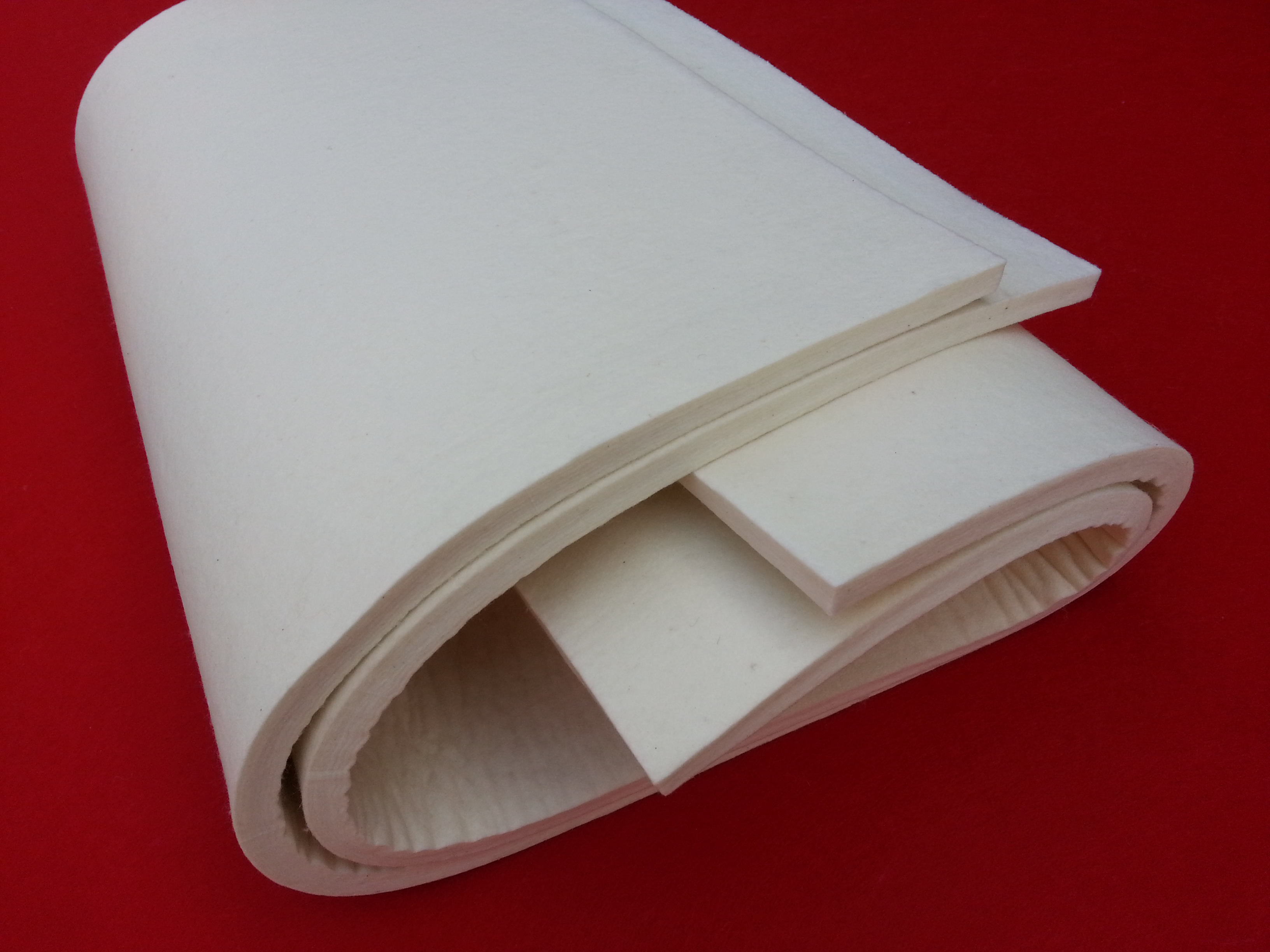 保定澳毛毛氈生產(chǎn)廠家、批發(fā)、哪家好、價(jià)格【南宮市華運(yùn)毛氈制品有限公司】