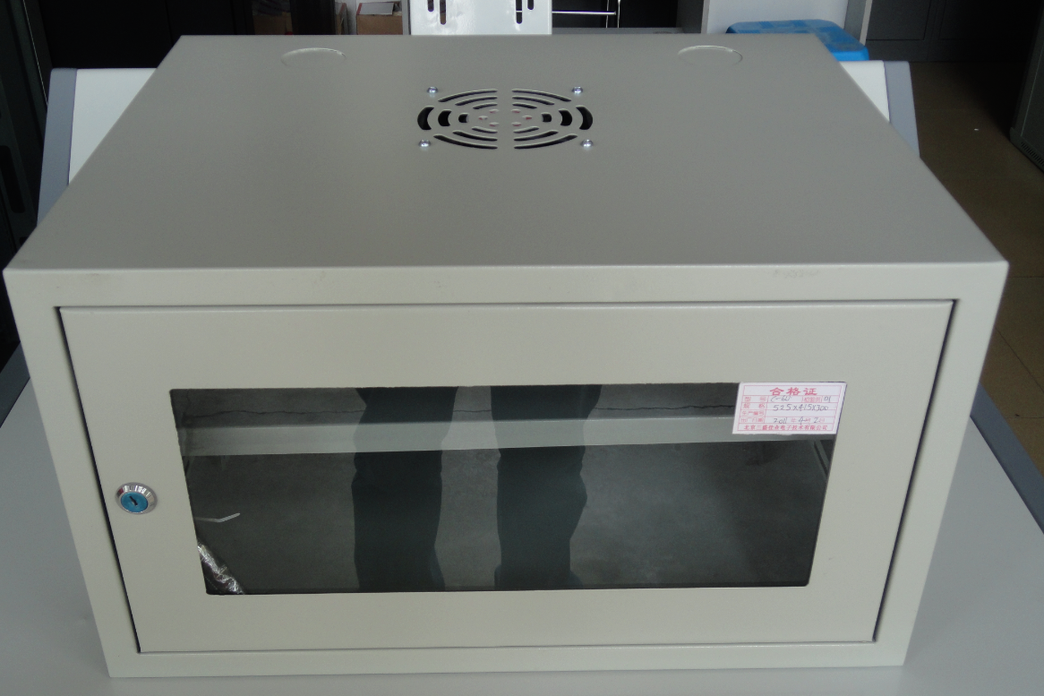 廣西南寧普通C型加深6U掛墻機柜圖片