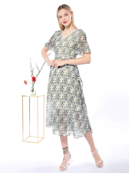 法國(guó)品牌女裝芭黎朵2021折扣女裝尾貨批發(fā)供應(yīng)商