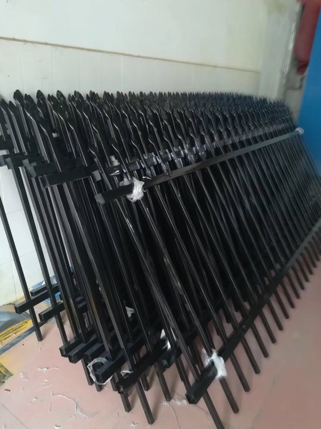 鍍鋅圍欄圖片/鍍鋅圍欄樣板圖 (2)