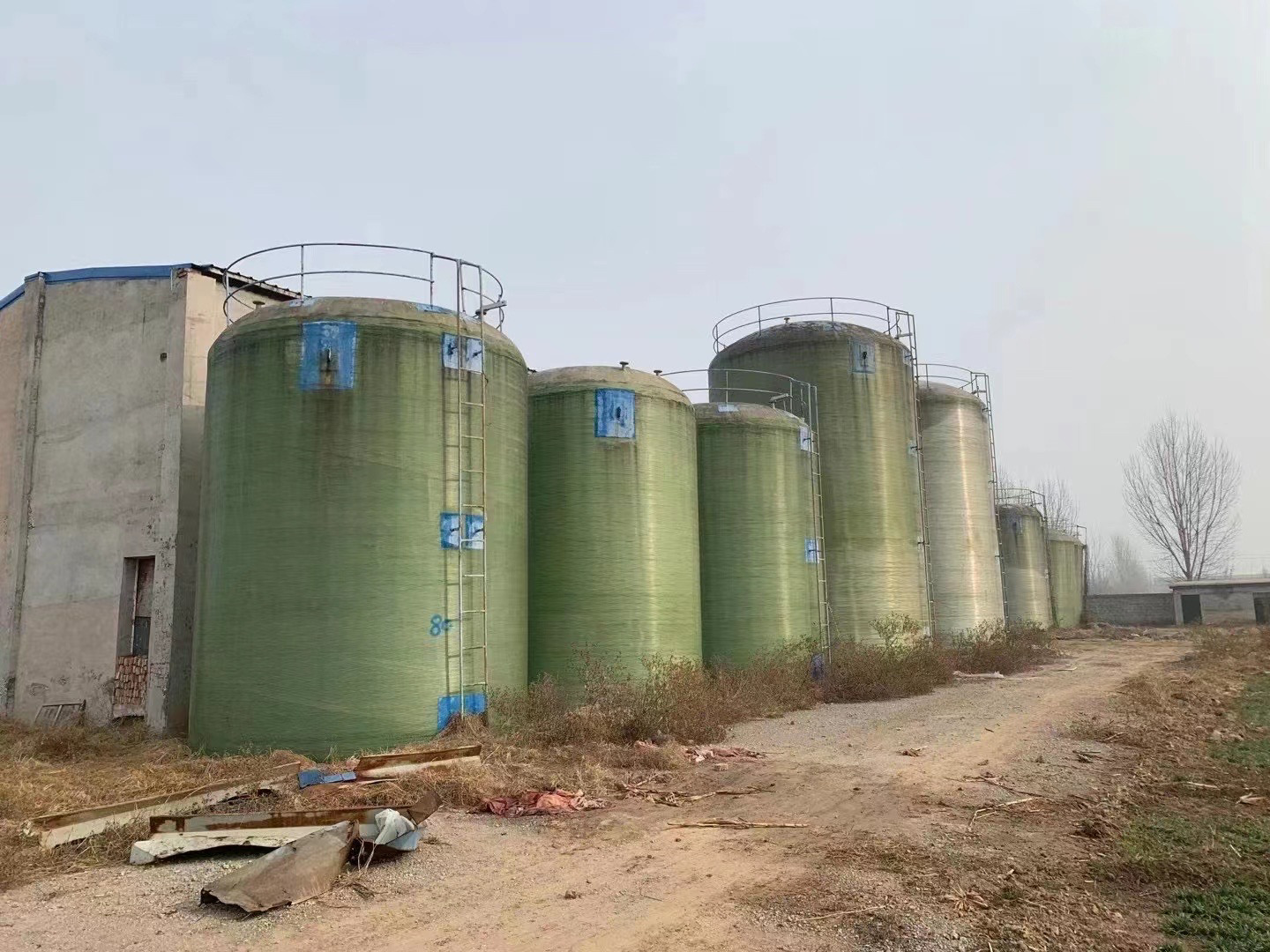 玻璃鋼儲(chǔ)罐圖片/玻璃鋼儲(chǔ)罐樣板圖 (3)