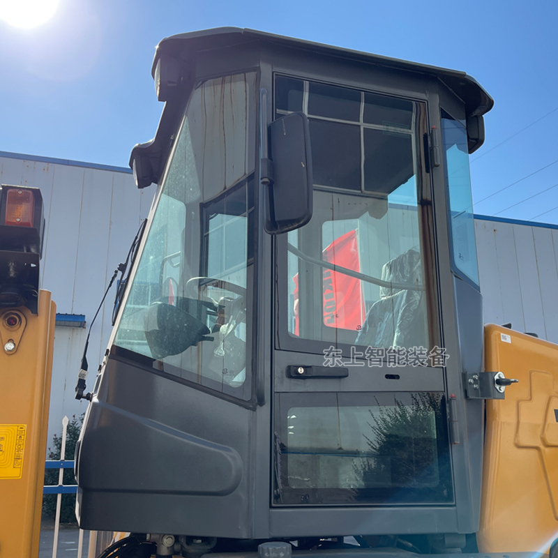 龍工裝載機(jī)駕駛室LG932N圖片/龍工裝載機(jī)駕駛室LG932N樣板圖 (3)