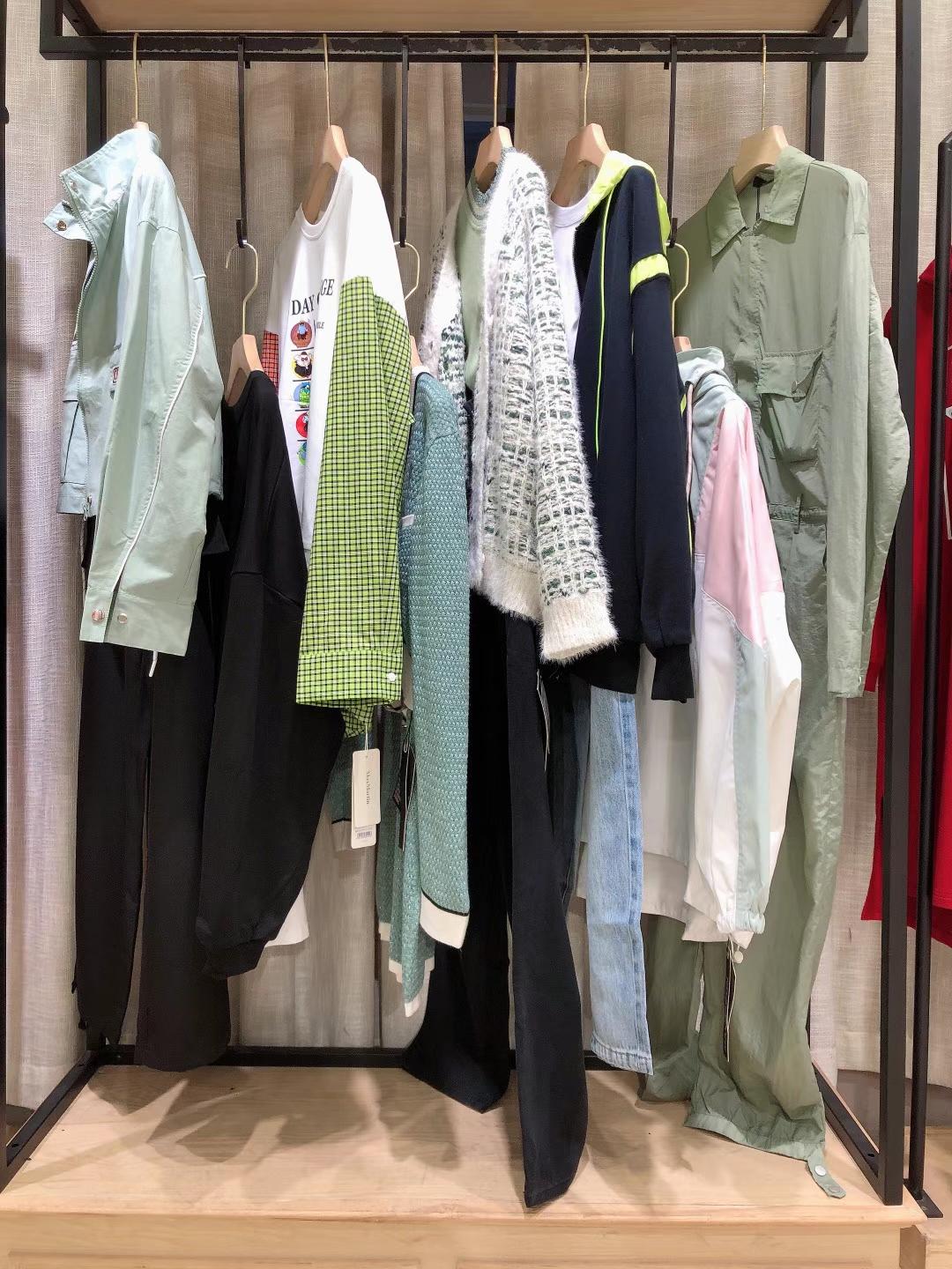 【瑪瑪綈】22春裝國內(nèi)一二線品牌撤柜女裝尾貨庫存走份一手貨源