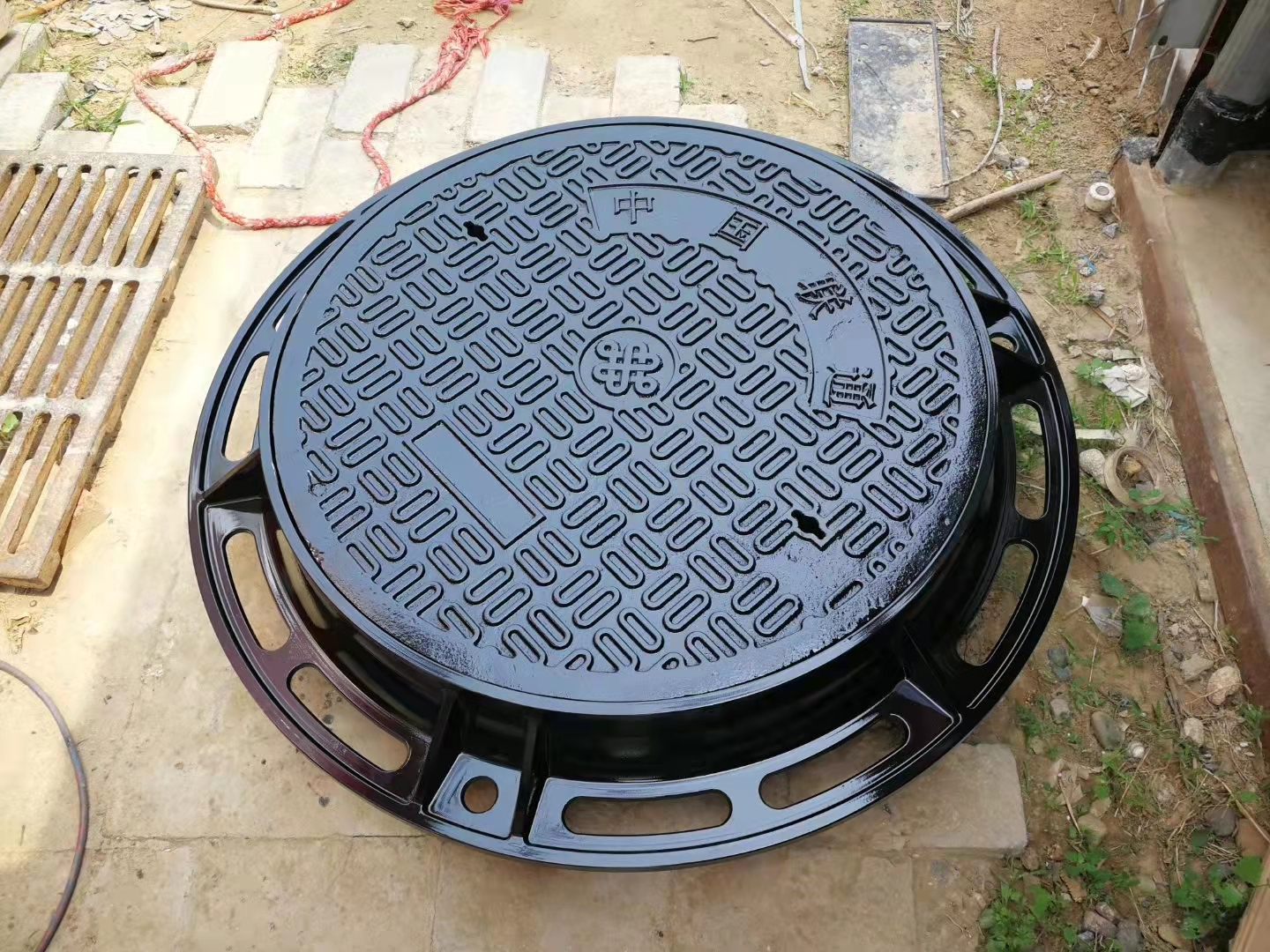 鋼井蓋圖片/鋼井蓋樣板圖 (4)