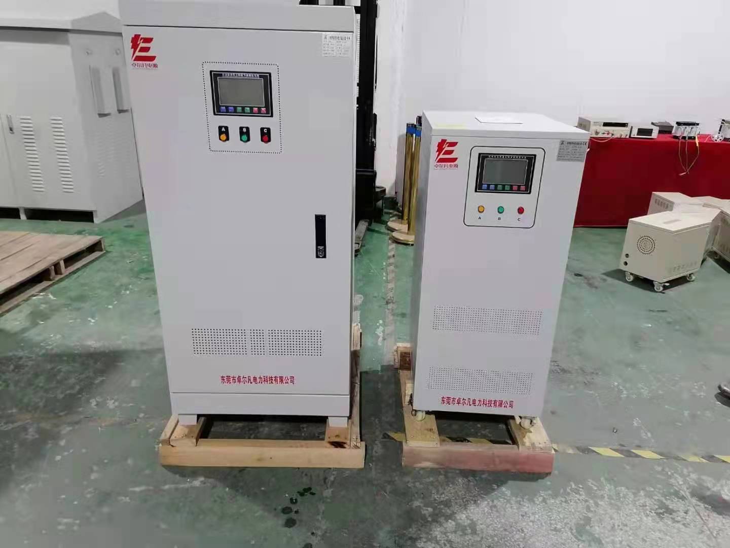 廣東100KVA穩(wěn)壓器