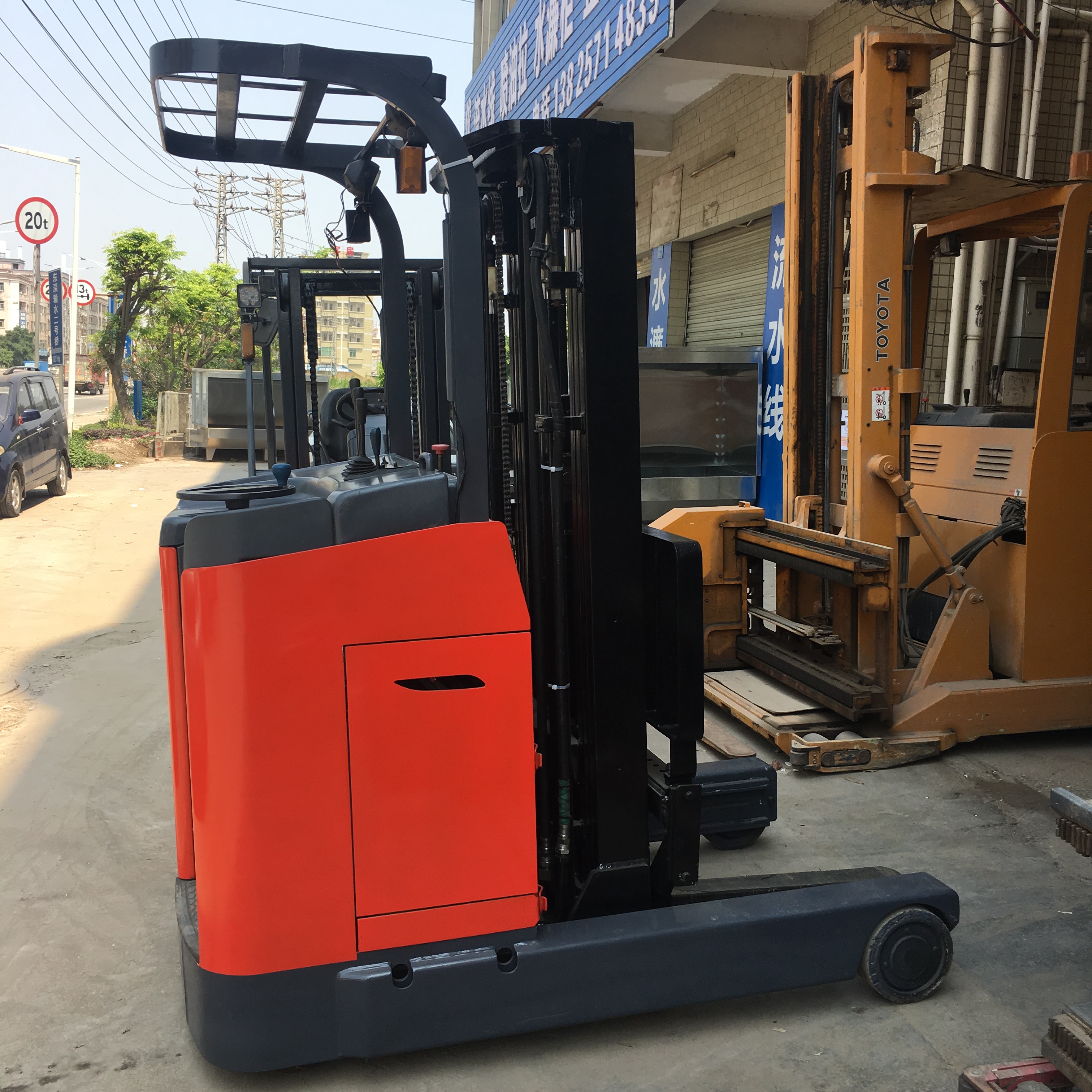 NYK前移叉車圖片/NYK前移叉車樣板圖 (4)