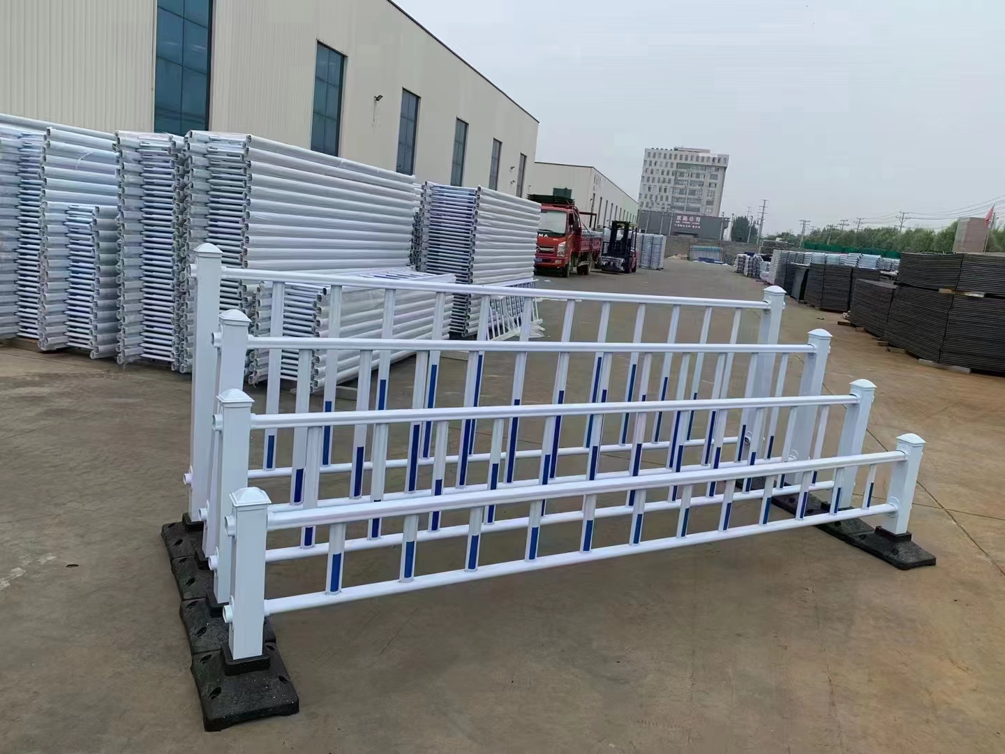 市政京式護(hù)欄圖片/市政京式護(hù)欄樣板圖 (2)